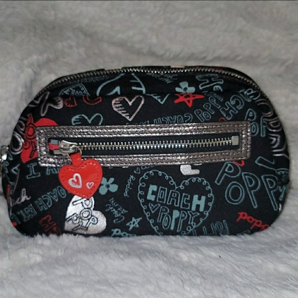 Coach poppy makeup bag